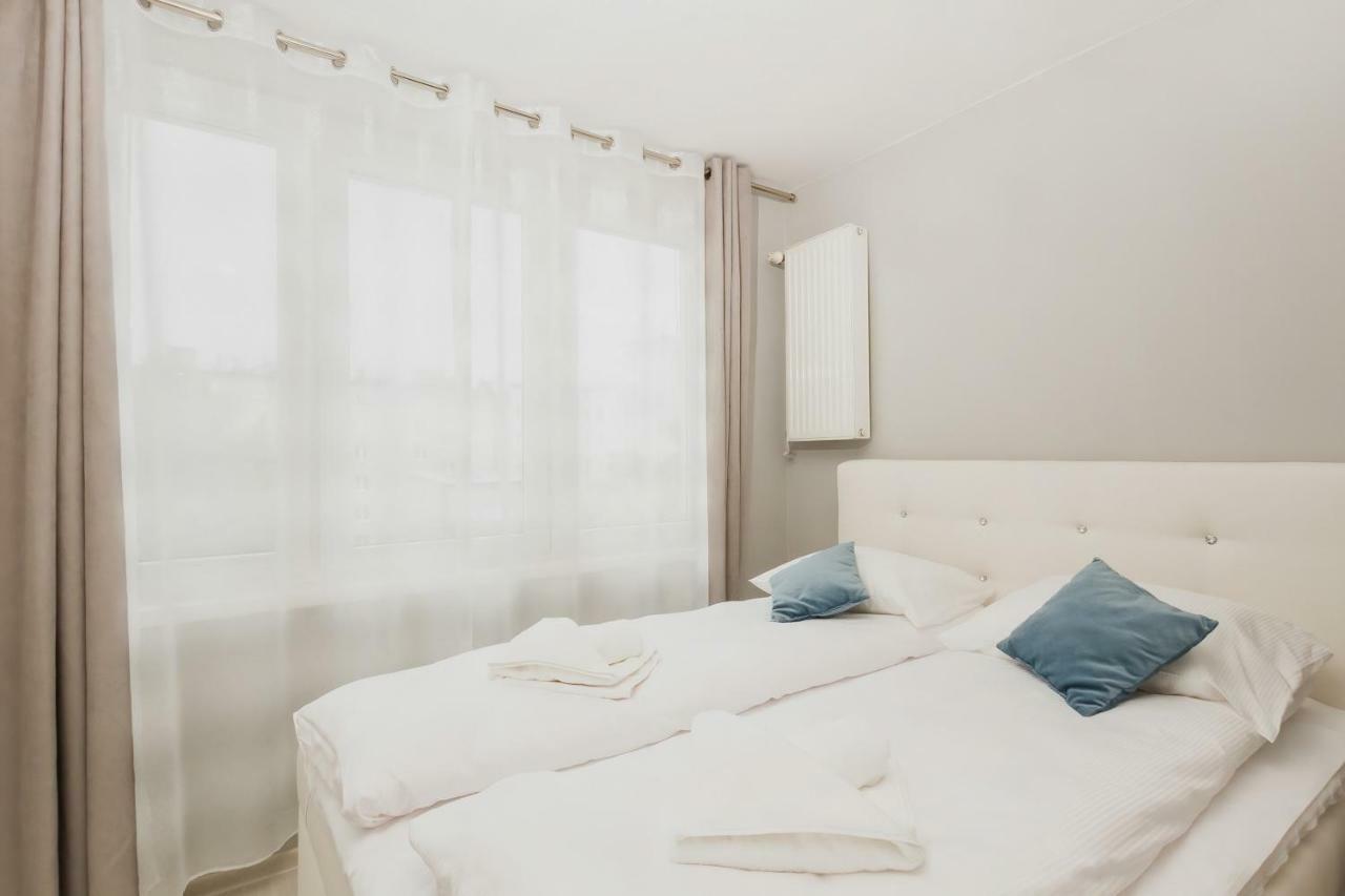 Apartament Swietojanska Przy Nabrzezu By Noclegi Renters Gdynia Buitenkant foto